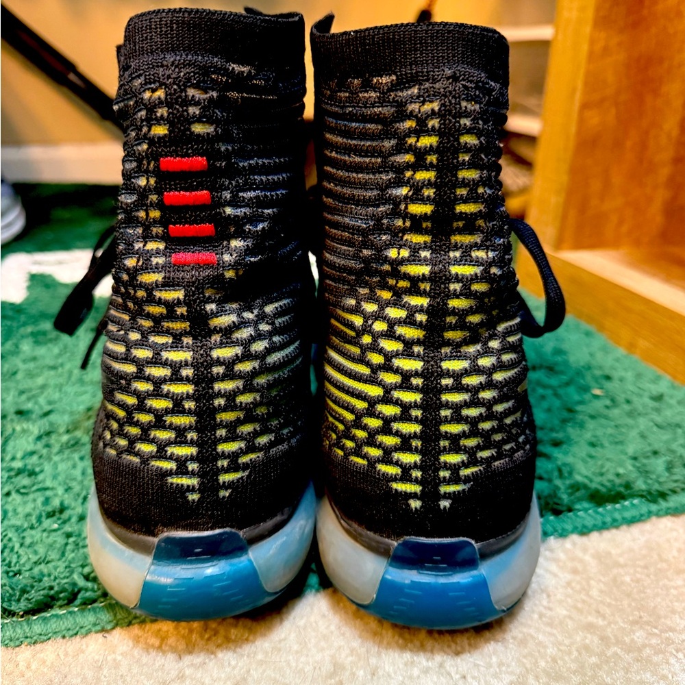Kobe 10 elite “Commander” size 12